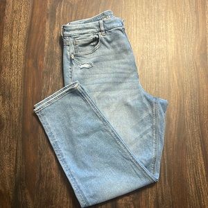 American Eagle Mom Long Jeans